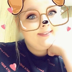 Meet your Posher, Tayler